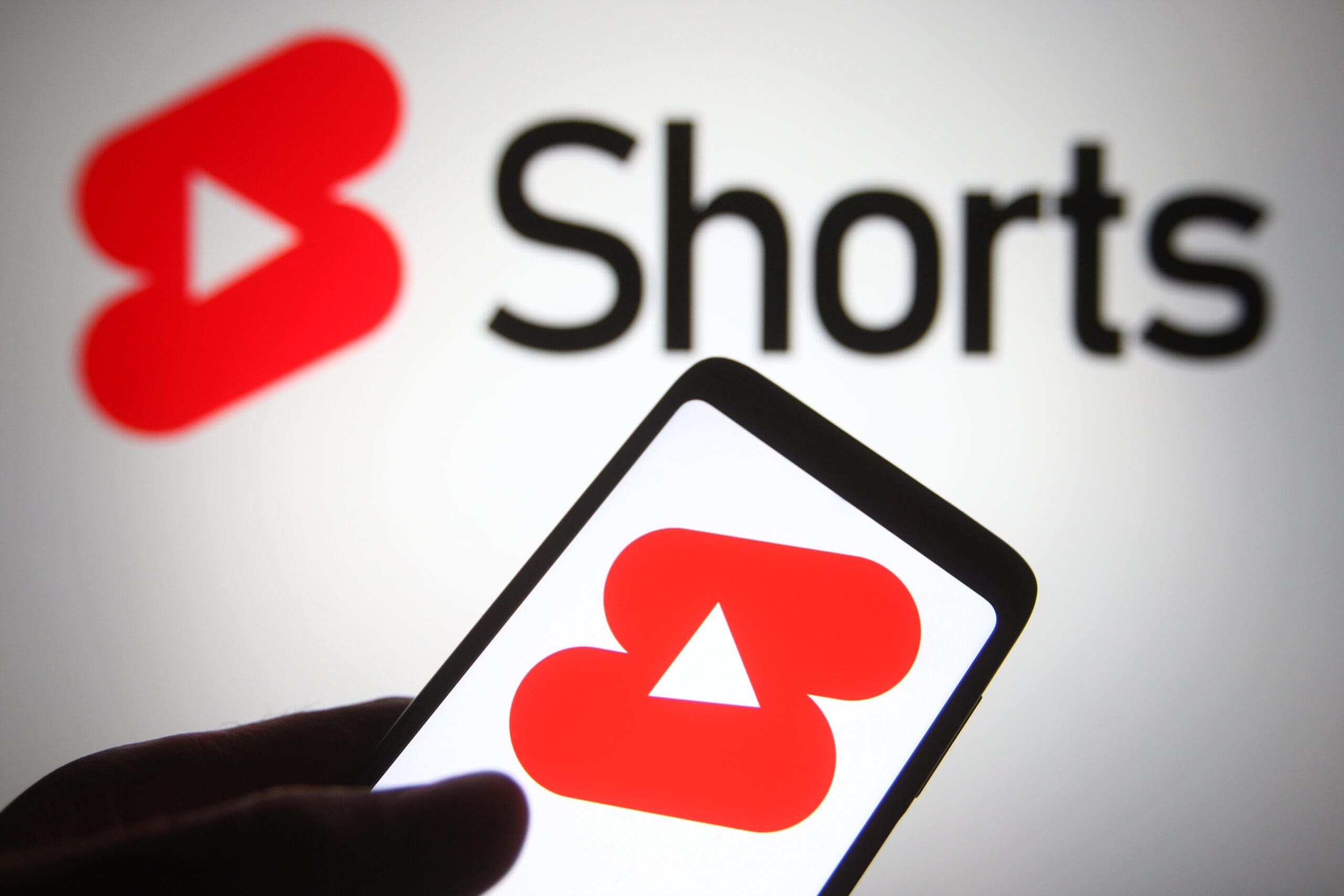 Bagaimana Agar Video Shorts YouTube Trending di Beranda?