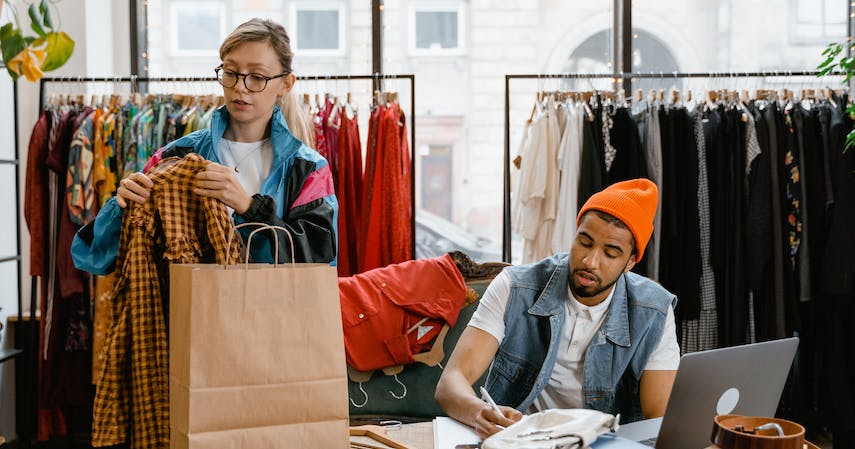 Bisnis Fashion Online Ukuran Plus: Potensi Besar di Segmen Niche