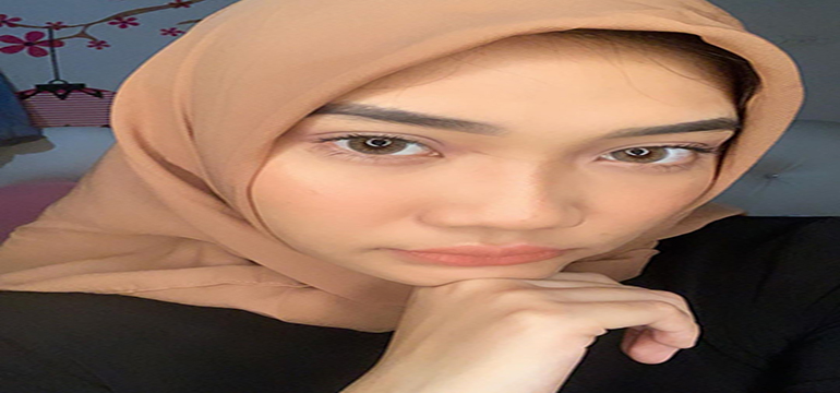 Mengintip Gaya Hijab Kesukaan Cindy Caroline, Selebgram Jadi Mualaf pada Ramadan 2020