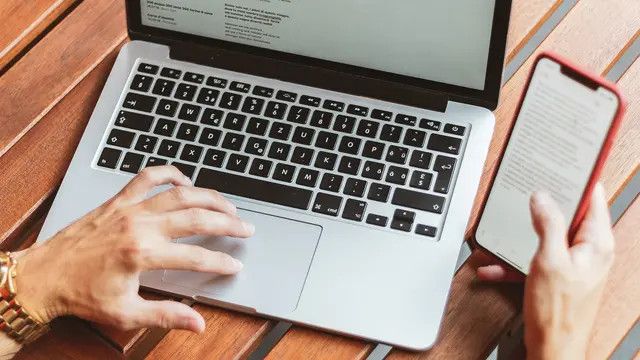 Trik Menjawab Tryout BUMN: Manajemen Waktu Efektif Saat Mengerjakan Soal