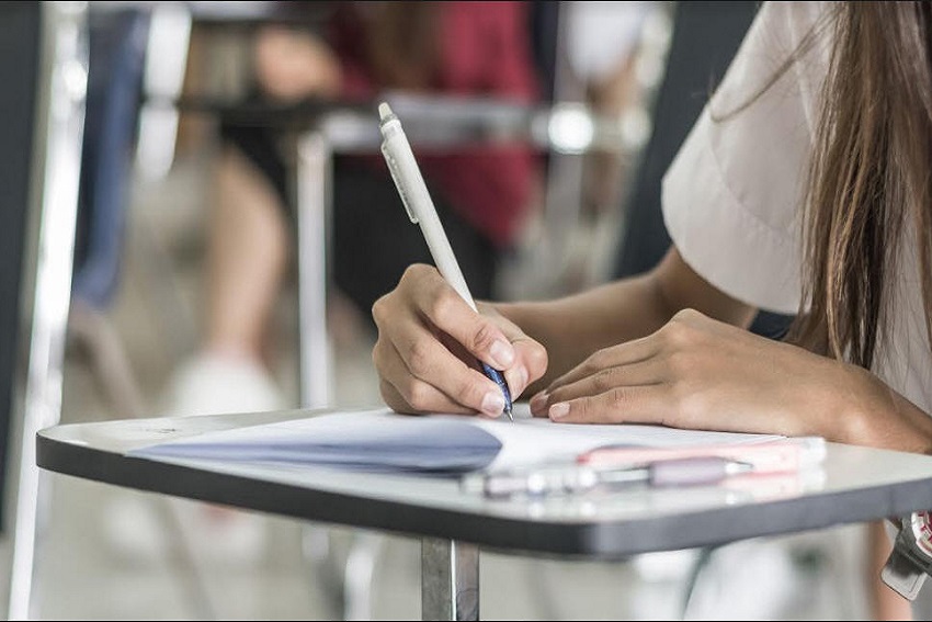 Tes Skolastik: Strategi dan Tips Mengatasi Kecemasan Saat Ujian