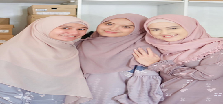 Cara Memilih dan Membeli Maxi Dress yang Sesuai dengan Bentuk Tubuh