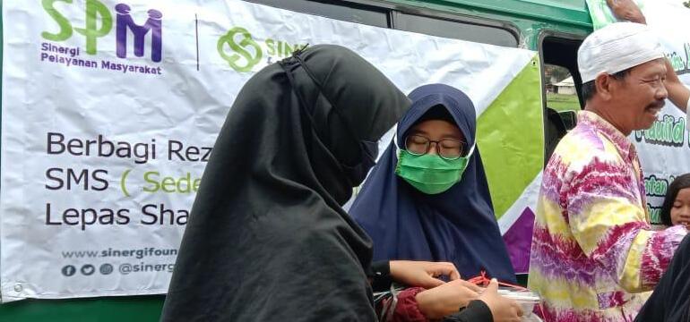 Sedekah Makan Siang: Amalan Sederhana, Dampak Luar Biasa