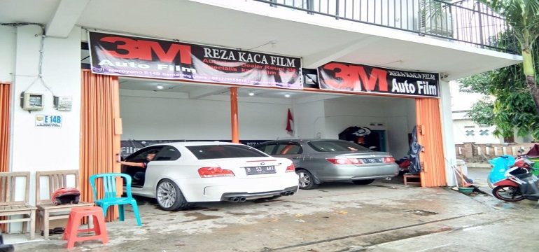 Manfaat Penggunaan Kaca Film Pada Mobil