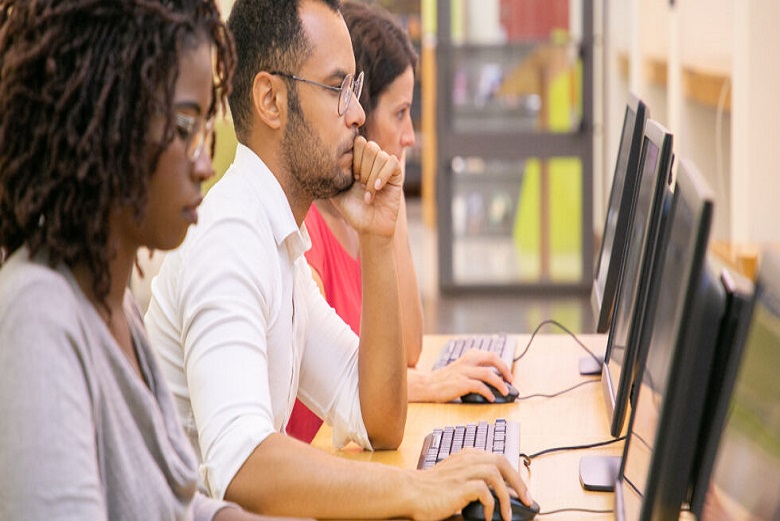 Bimbel Online: Persiapan Efektif Untuk Seleksi Masuk UI Program Vokasi