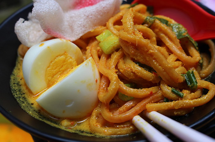 Kelezatan Tersembunyi dari Indonesia: Mie Gomak, Makanan Khas Tapanuli