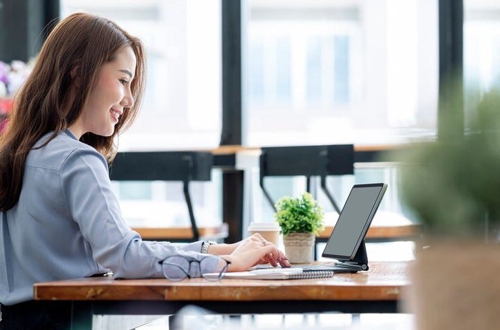 Jasa Social Media Management untuk Meningkatkan Bisnis Downline MLM Anda