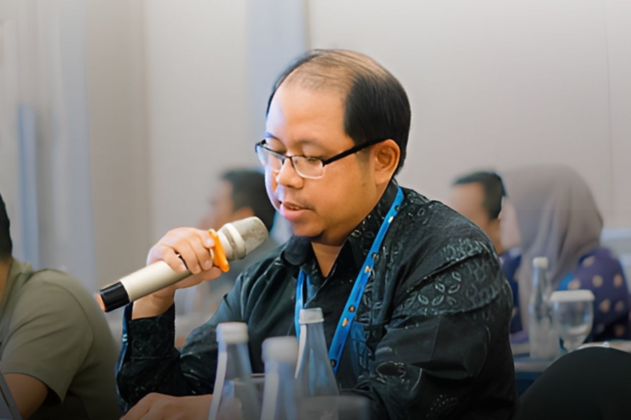 Mengenal Lebih Dekat Profil Dosen Berprestasi Al Masoem dengan Kualifikasi Akademik Terbaik