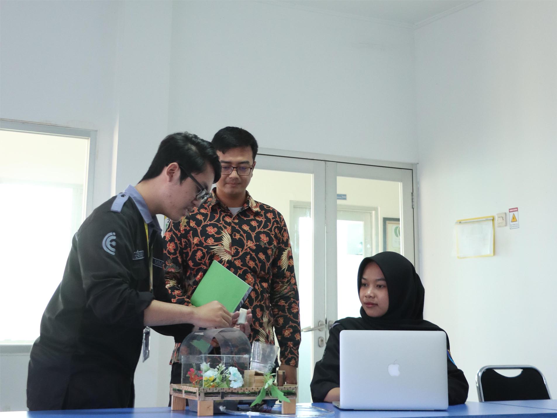 Apa Prospek Karir Lulusan Jurusan Teknik Industri Pertanian di Industri Pangan?
