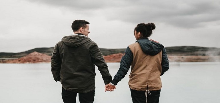 Sikap Dewasa Pria Tanda Mencintaimu dengan Tulus