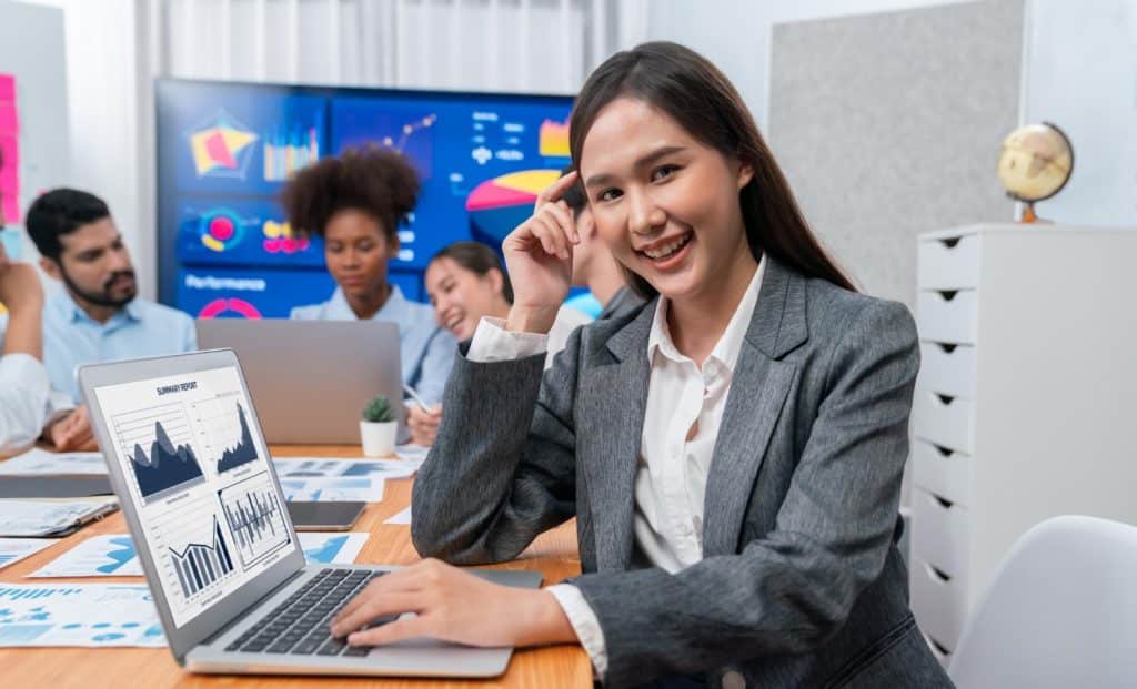 Promosi Digital Sudah Konsisten, Tapi Penjualan Tidak Kunjung Naik? Inilah Pentingnya Jasa Online Marketing untuk Bisnis Anda